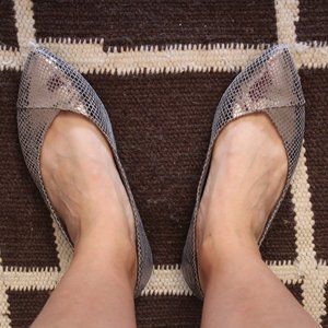 VIONIC® Caballo Pointy Toe Flat - Pewter Snake